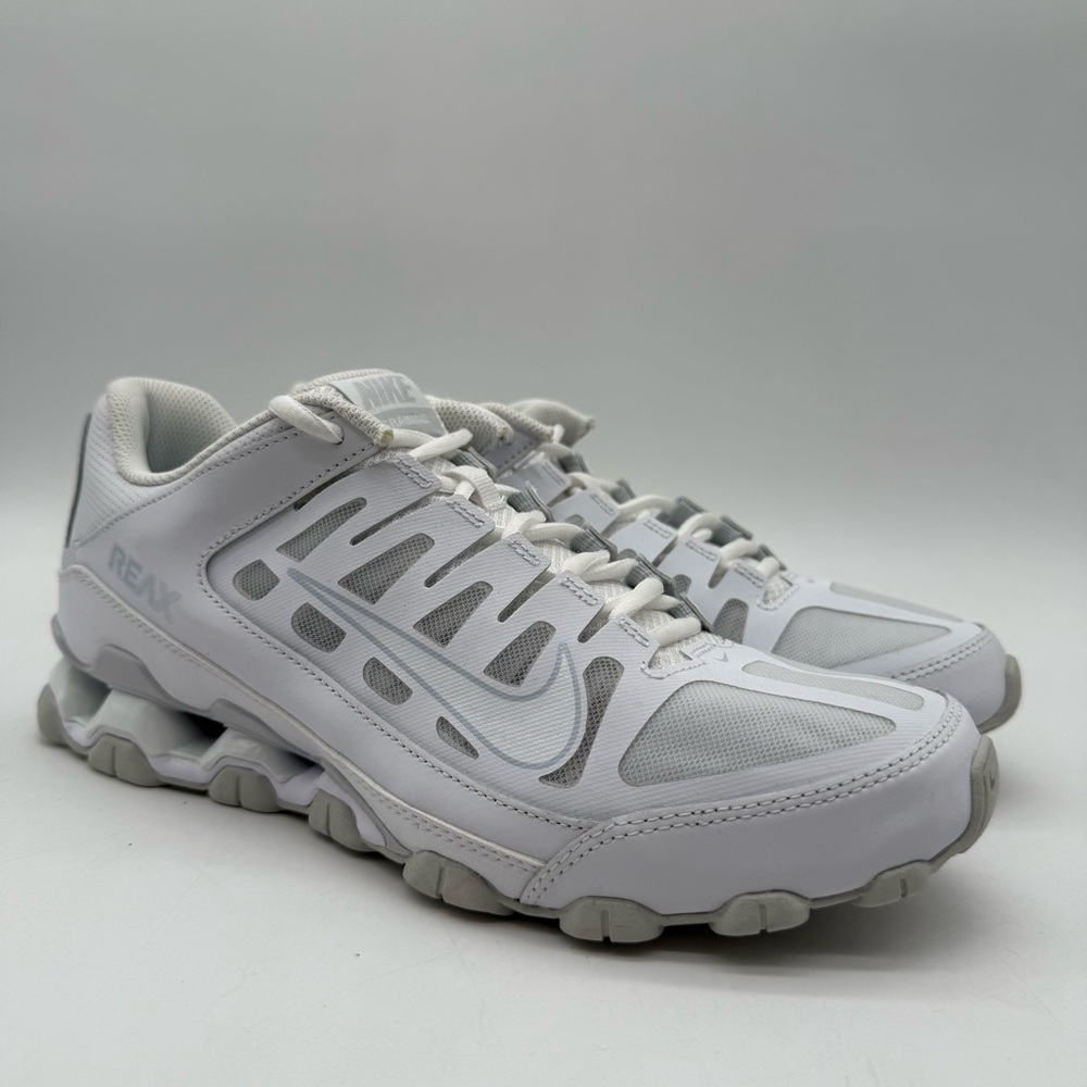 Nike Reax 8 TR Mesh White Sneakers Mens Size 9.5 621716-102 New